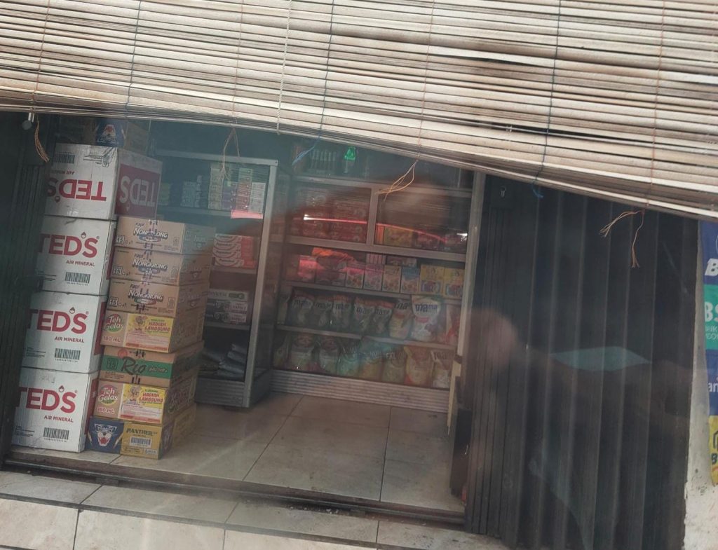 *Cengkareng Darurat Tramadol : Toko Kosmetik ‘Kebal Hukum’ Menjamur, Polsek Memilih Bungkam